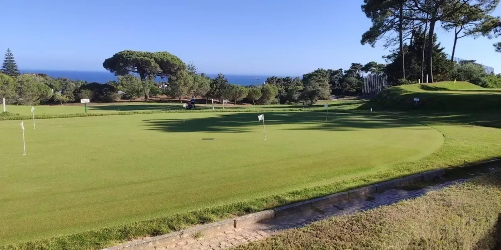 Cascais: O Paraíso Escondido dos Campos de Golfe em Portugal