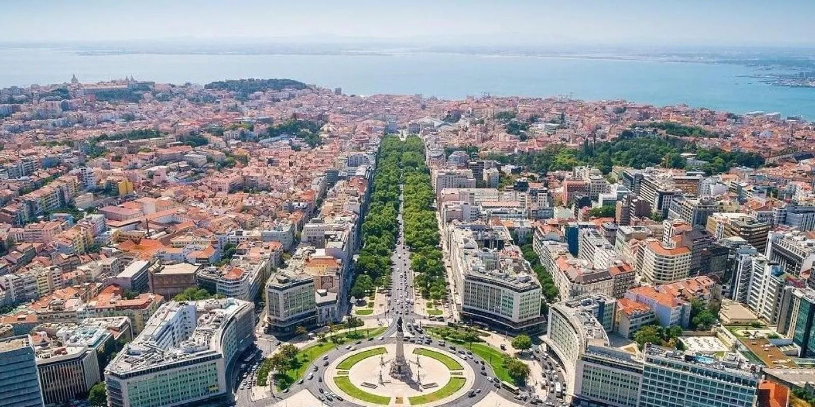Avenida da Liberdade, Lisboa: A Experiência de Viver no 'Boulevard' Mais Famoso de Portugal
